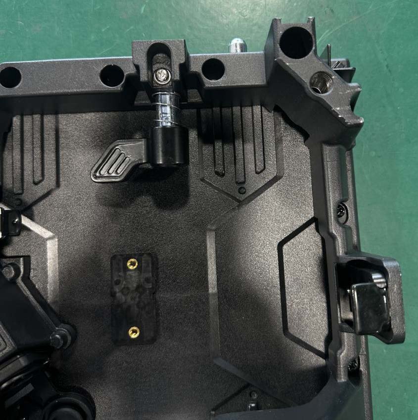 L serise Regular cabinet Lock 2