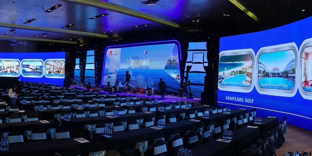 tela de LED gigante 8