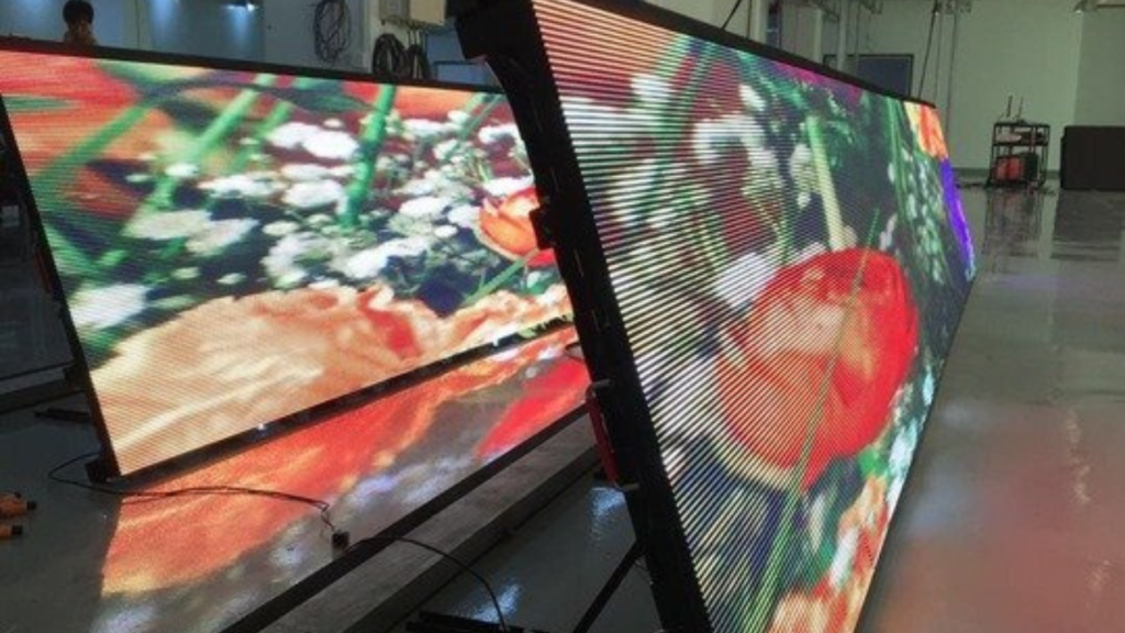 Основные различия между светодиодными дисплеями P4 и P6